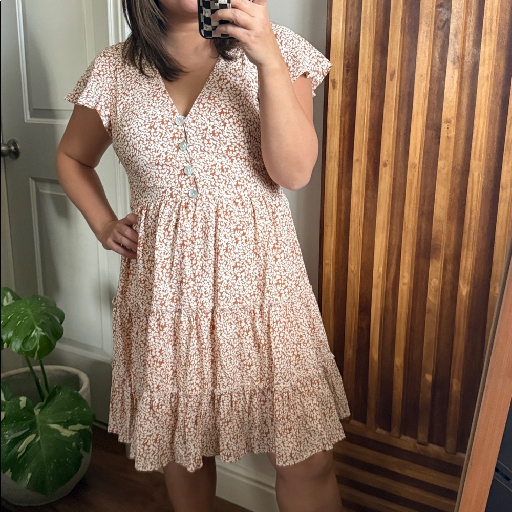 Petal‎ And Pup Dancer Dress in Tan. Size 8 - Picture 7 of 12
